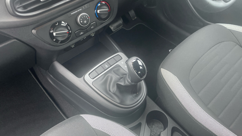 Hyundai i10 1.0 [63] Advance 5dr Auto [Nav] Petrol Hatchback